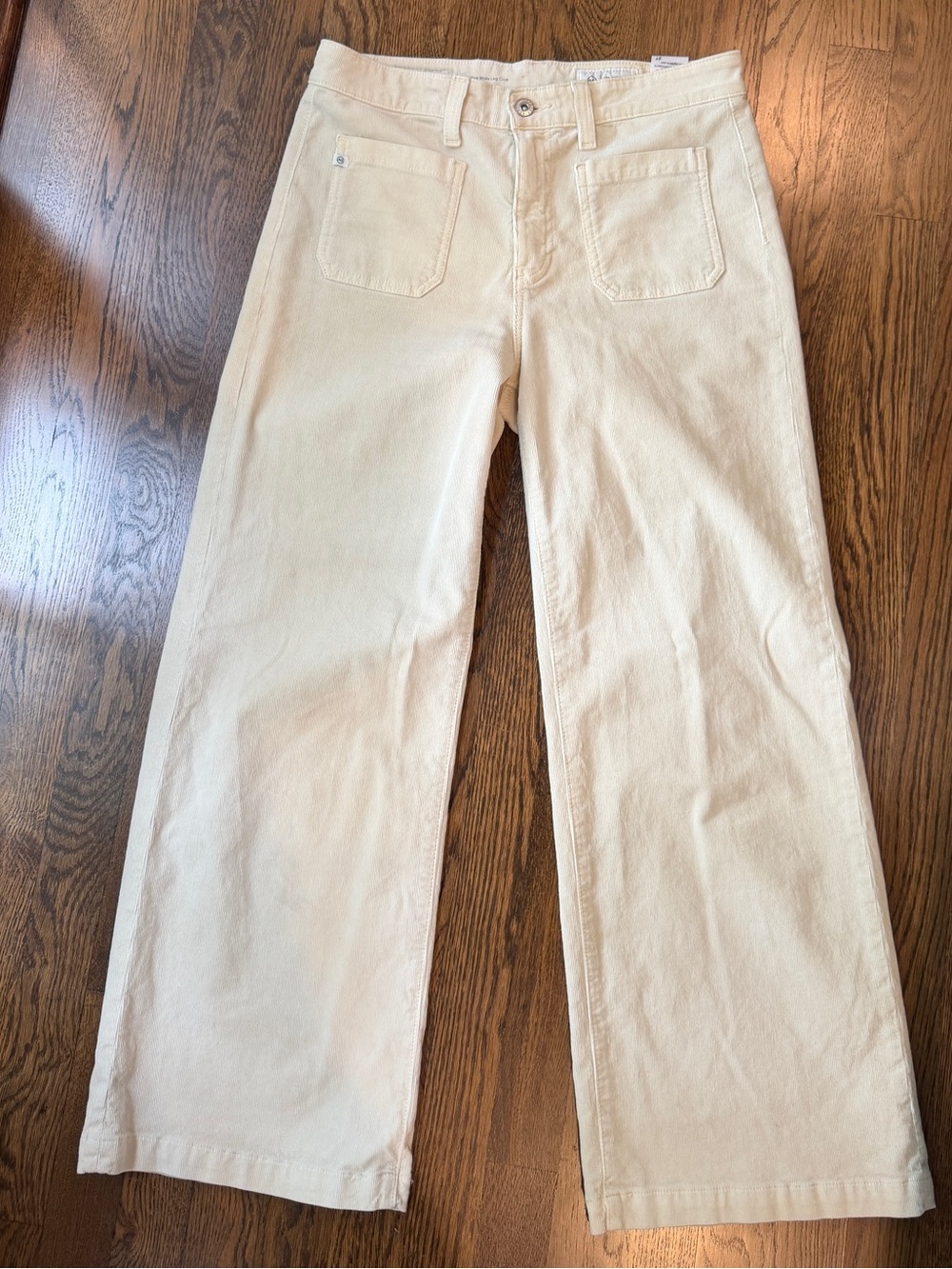 AG Kassie High-Rise Wide Leg Crop corduroy jeans. SO CUTE!